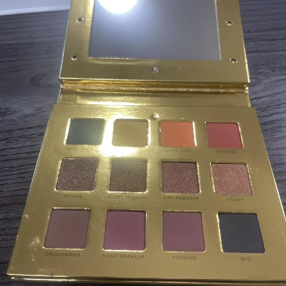 MIA mama eyeshadow
